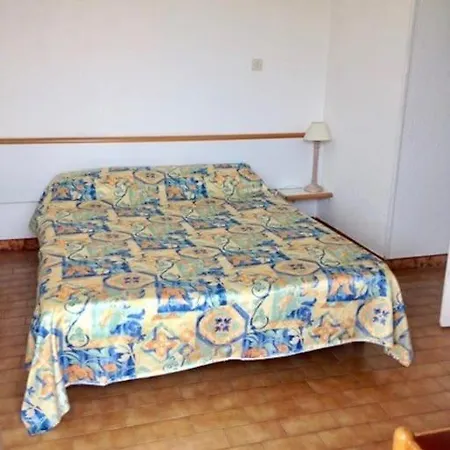 Апартаменты Saint-raphael Le Salus *